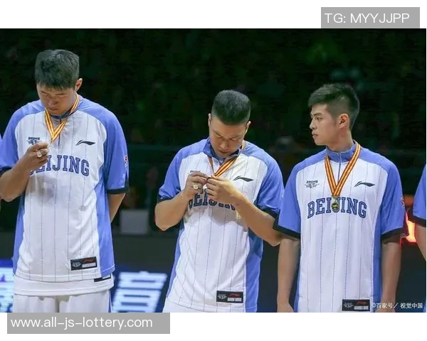 隔扣阿联的大树特别硬！张松涛：心里一直憋着股劲